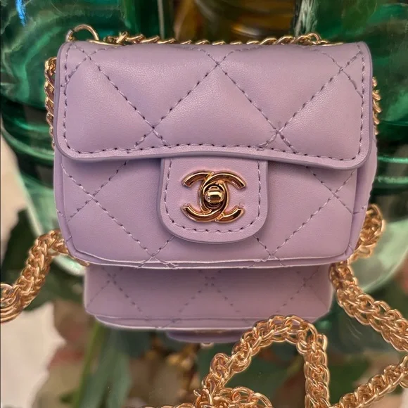 Chanel VIP Mini Bag - Picture 2 of 7
